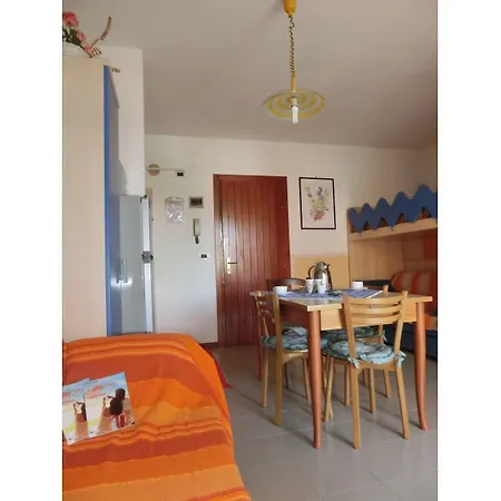 Apartament Colorful Apartment-beahost